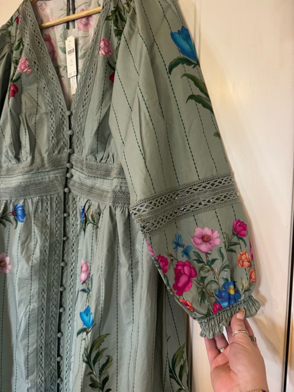 Anthropologie Floral Button Front Midi dress - Picture 6 of 6